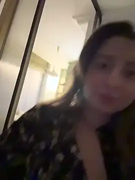 curvyflawless online show from April 2026 03:57:01 PM