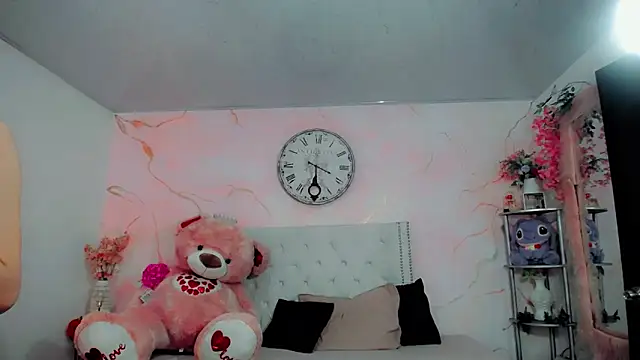 maria camilacms online show from February 2026 09:51:02 PM