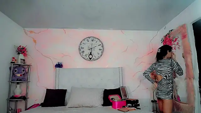 maria camilacms online show from April 2026 06:16:02 PM