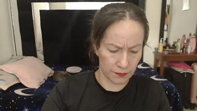 CATRINA-83 online show from October 2025 11:48:02 PM