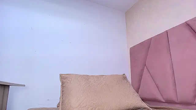 Snapshot of arl_chloee chatting on March 2025 03:08:01 AM arl chloee online show from March 2025 03:08:01 AM