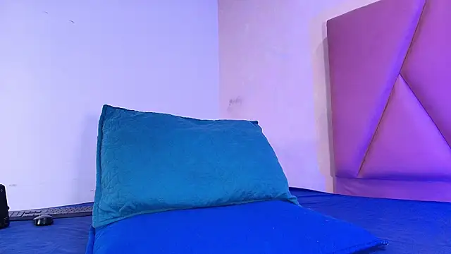 Snapshot of arl_chloee chatting on September 2025 03:10:01 AM arl chloee online show from September 2025 03:10:01 AM