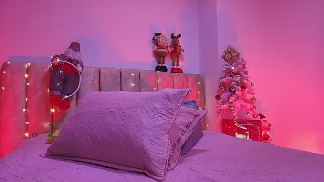 arl chloee online show from December 2025 03:22:02 AM