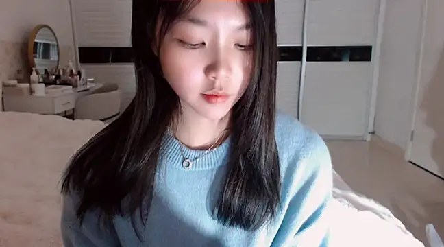 -Lucky Girl online show from March 2025 03:37:01 PM