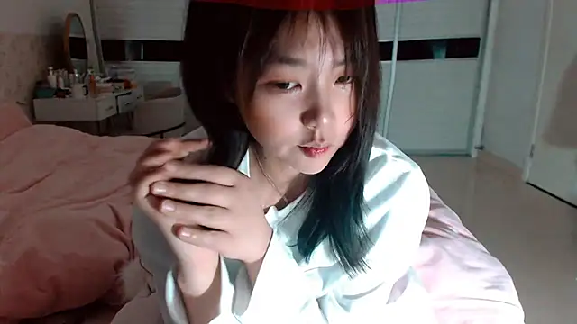 -Lucky Girl online show from March 2026 12:23:01 PM