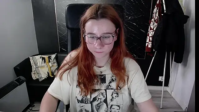 Snapshot of littleviki7 chatting on January 2025 11:52:01 AM littleviki7 online show from January 2025 11:52:01 AM