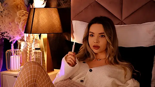 KatyaBelle online show from October 2025 07:23:02 PM