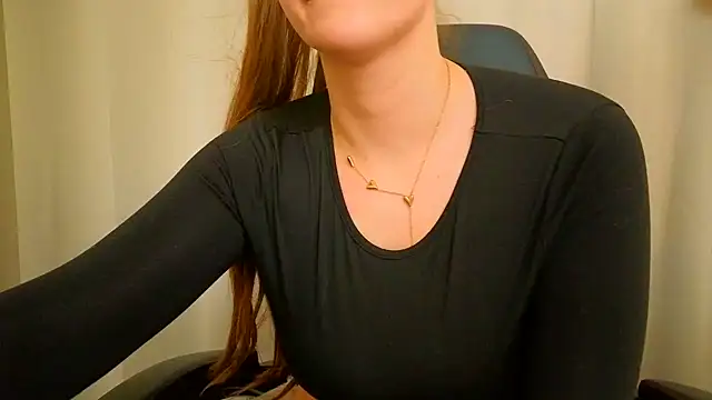 Sweetninaaa online show from July 2026 01:20:01 PM