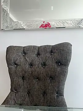 emmyjhonson07 online show from September 2025 02:52:02 PM