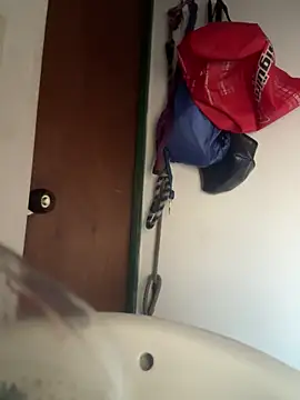 emmyjhonson07 online show from February 2026 01:08:02 PM