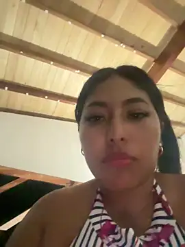 emmyjhonson07 online show from May 2026 11:53:02 PM