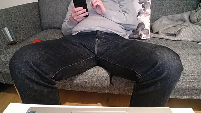 Snapshot of Just-For-You-All chatting on January 2025 06:36:02 PM Just-For-You-All online show from January 2025 06:36:02 PM