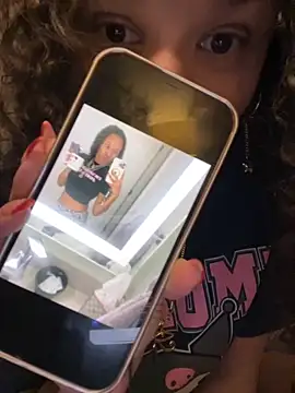  Neeka  online show from October 2025 03:18:01 AM