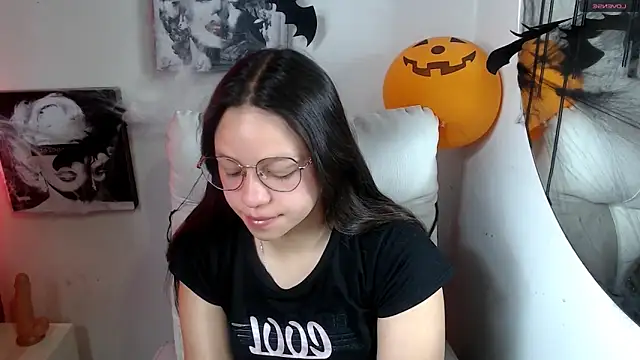 SamanthaRoldaan online show from November 2025 02:19:01 PM