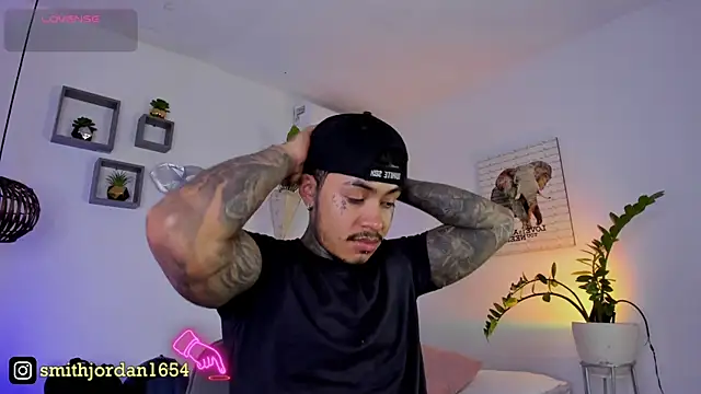 JordanSmiith  online show from March 2025 08:40:02 PM