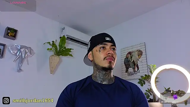 JordanSmiith  online show from October 2025 09:43:02 PM