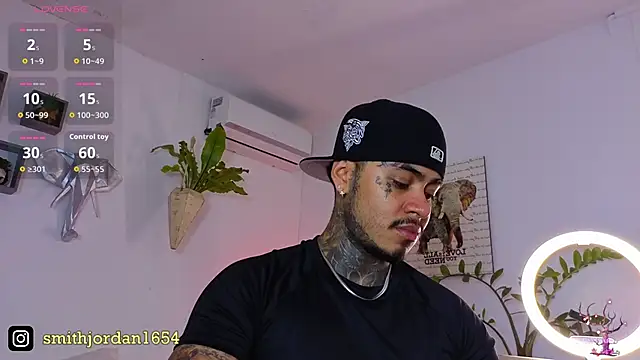 JordanSmiith  online show from October 2025 08:39:01 PM