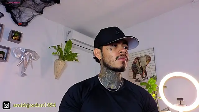 JordanSmiith  online show from October 2025 08:20:01 PM