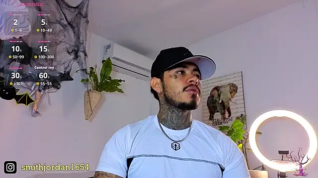 JordanSmiith  online show from October 2025 08:51:02 PM