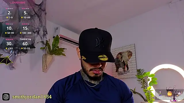 JordanSmiith  online show from October 2025 09:05:02 PM