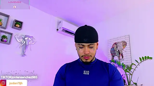 JordanSmiith  online show from May 2026 10:25:01 PM