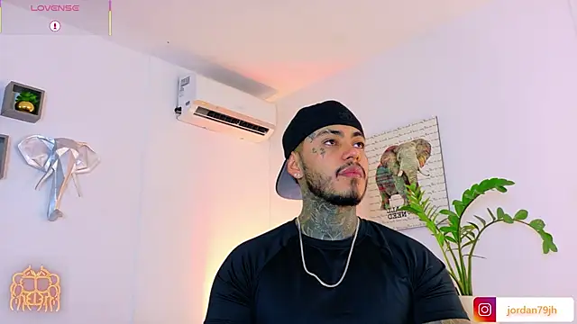 JordanSmiith  online show from July 2026 10:00:01 PM