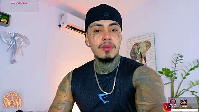 JordanSmiith  online show from July 2026 10:08:02 PM