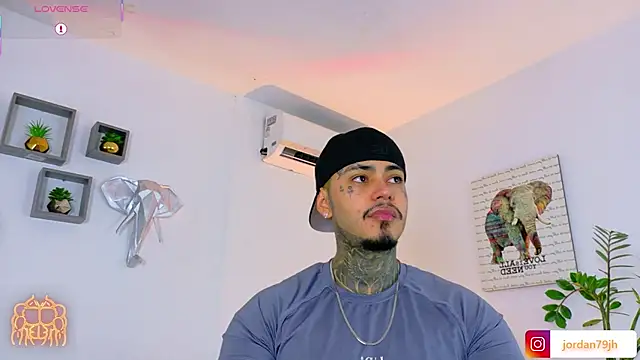 JordanSmiith  online show from July 2026 10:29:02 PM