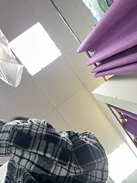 Snapshot of naughty_lucifer chatting on September 2025 04:43:01 PM naughty lucifer online show from September 2025 04:43:01 PM