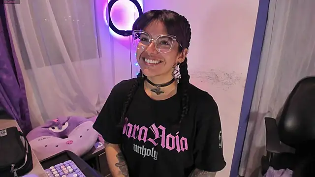 witchviolet online show from January 2025 12:36:01 AM