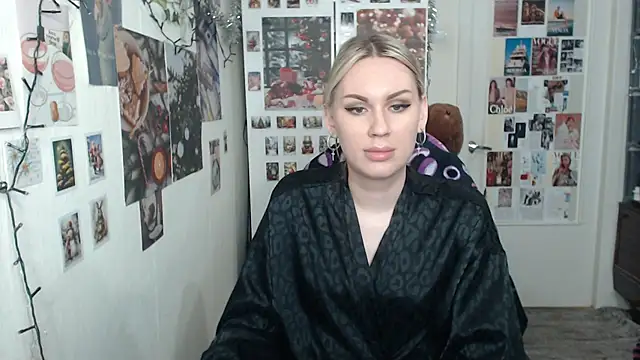 Snapshot of CapriScorpion chatting on December 2024 02:16:01 PM CapriScorpion online show from December 2024 02:16:01 PM