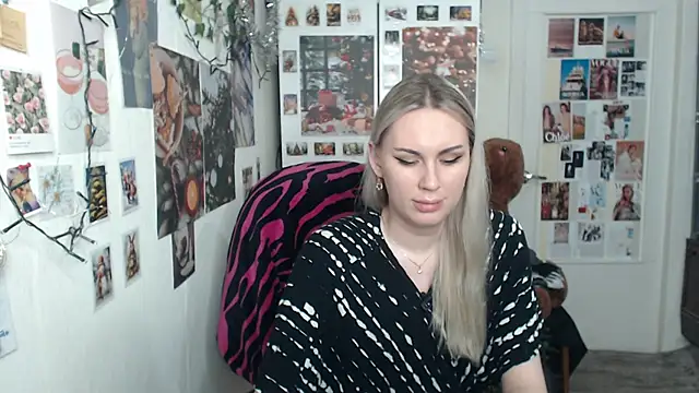 Snapshot of CapriScorpion chatting on December 2024 12:25:02 PM CapriScorpion online show from December 2024 12:25:02 PM