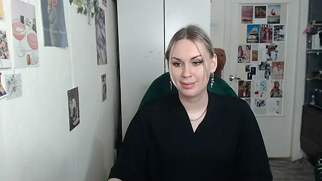 Snapshot of CapriScorpion chatting on February 2025 03:31:02 PM CapriScorpion online show from February 2025 03:31:02 PM