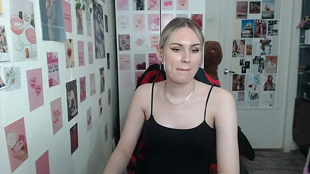 Snapshot of CapriScorpion chatting on February 2025 02:13:02 PM CapriScorpion online show from February 2025 02:13:02 PM