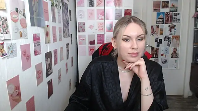 Snapshot of CapriScorpion chatting on February 2025 11:17:01 AM CapriScorpion online show from February 2025 11:17:01 AM