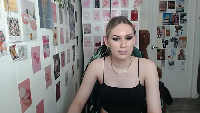 Snapshot of CapriScorpion chatting on March 2025 01:35:02 PM CapriScorpion online show from March 2025 01:35:02 PM