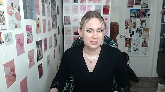 Snapshot of CapriScorpion chatting on March 2025 04:10:01 PM CapriScorpion online show from March 2025 04:10:01 PM