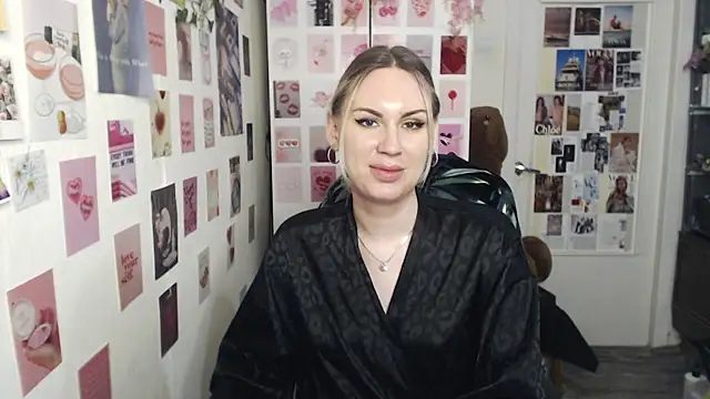 Snapshot of CapriScorpion chatting on March 2025 03:31:02 PM CapriScorpion online show from March 2025 03:31:02 PM