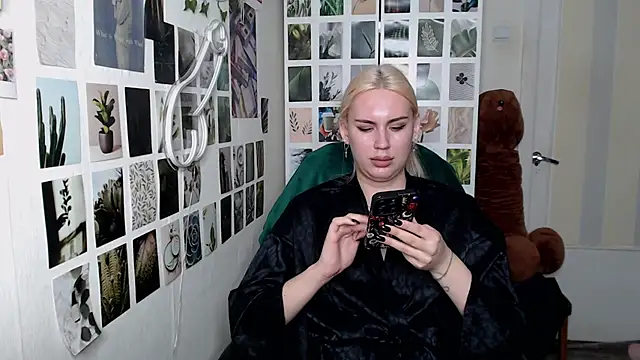 Snapshot of CapriScorpion chatting on October 2025 02:41:01 PM CapriScorpion online show from October 2025 02:41:01 PM