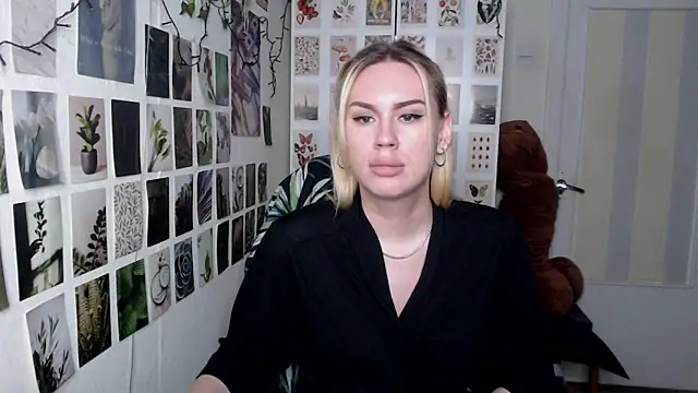 CapriScorpion online show from February 2026 03:19:02 PM