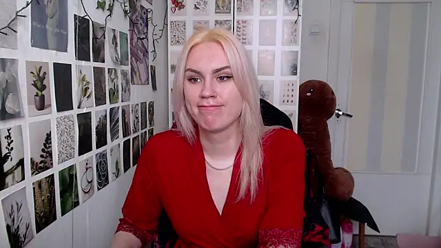 Snapshot of CapriScorpion chatting on March 2026 11:38:02 AM CapriScorpion online show from March 2026 11:38:02 AM