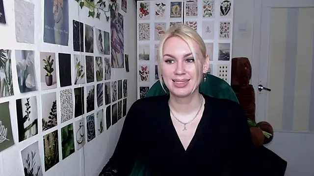 CapriScorpion online show from April 2026 01:27:02 PM