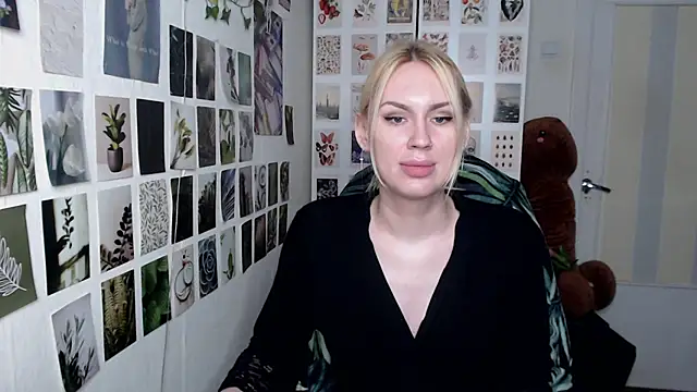 CapriScorpion online show from May 2026 03:19:02 PM