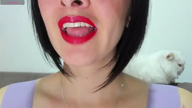 queen fetish online show from February 2025 10:18:02 PM