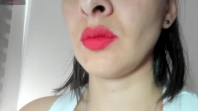 queen fetish online show from February 2026 01:38:02 PM