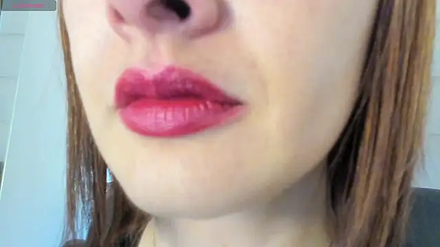 Snapshot of queen_fetish chatting on May 2026 03:28:01 PM queen fetish online show from May 2026 03:28:01 PM