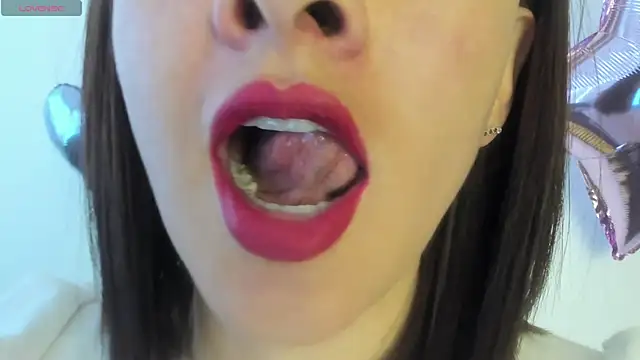 queen fetish online show from June 2026 03:38:02 PM