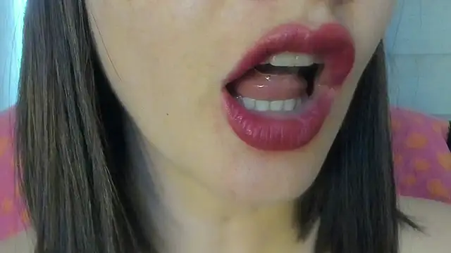 queen fetish online show from July 2026 09:32:02 PM