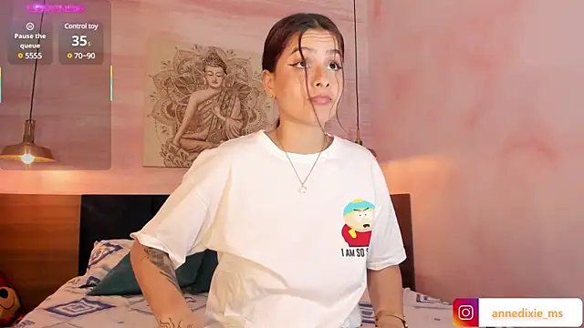 AnneDixie online show from February 2025 05:48:02 PM