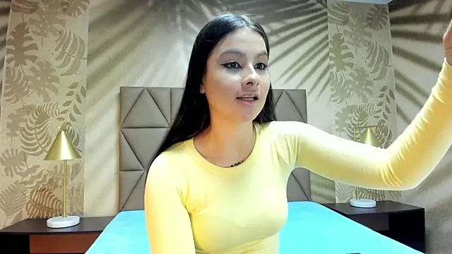 AnneDixie online show from May 2026 03:12:02 AM